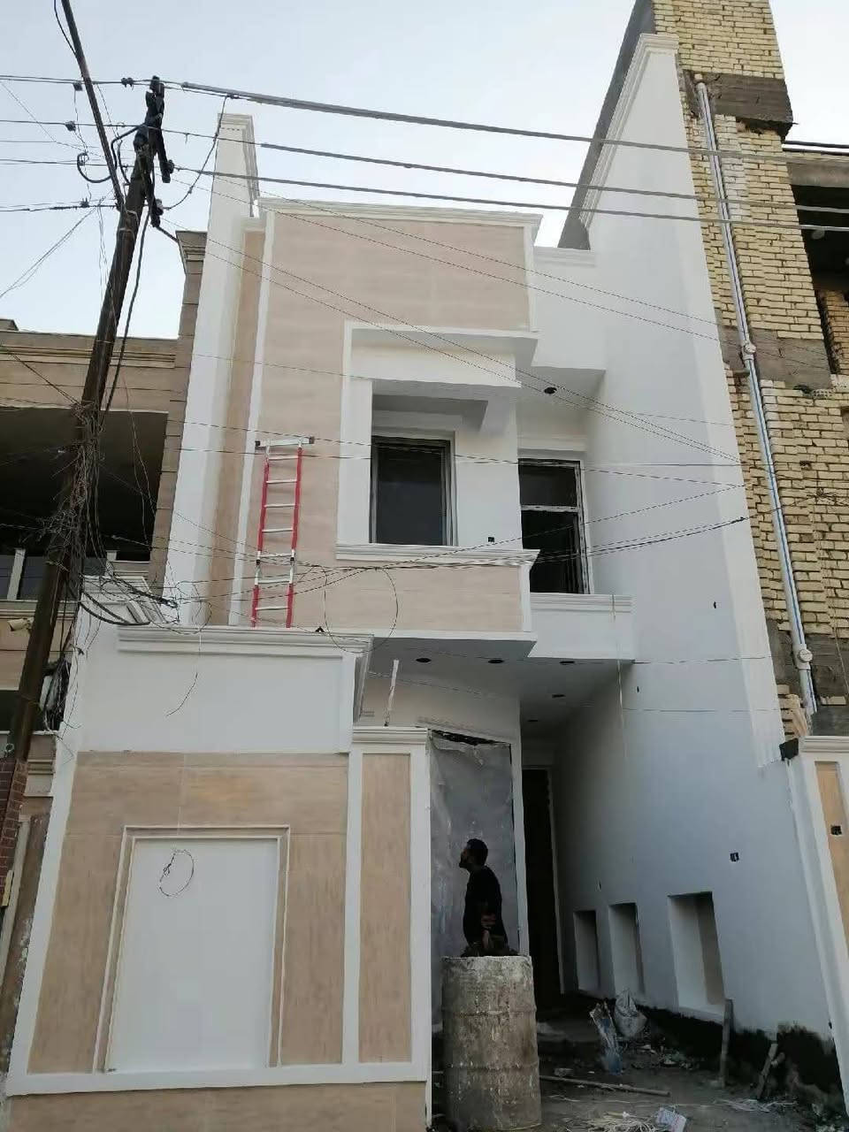 السلام عليكم كادر جص وبورك ولبخ واجهات شغل درجة اولى استلام مهندس كادر من الانبار  نشتغل محافضات متفرغ حاليا ‏‪***********‬‏
لبخ ونثر ب 6
لبخ ناعم ب 6 
جراره 4
تصفير مساطر ب 7
جص بورك ب 6 
تشميع ب 3 خارجي 
تشميع داخل ب 2
واجهات مقطوعه مبيت بنفس الموقع التزام بالعمل
السلام عليكم كادر جص وبورك ولبخ واجهات شغل درجة اولى استلام مهندس كادر من الانبار  نشتغل محافضات متفرغ حاليا ‏‪***********‬‏
