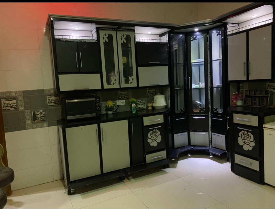 بيت للبيع   
#بالجربوعيه_الاولى_المربع_الاول_مقابل_المركز_الصحي
 200 متر  
موقع قريب لجسر المستشفى 
سعر 137
يتكون من طابق واحد بي غرفتين وصاله وبراني ومطبخ 
بناء حديث والصور توضح 
بالنسبه للبناء والموقع يعتبر العرض ممتاز 
غير مطلوب يباع نقدا 

#للاستفسار 
اضغط على رقم بين الاقواس لتحويلك للواتساب ( 0786 016 1226 )
اتصل ***********    
عنوان المكتب في السماوة الجربوعيه الاولى بداية سايدين
