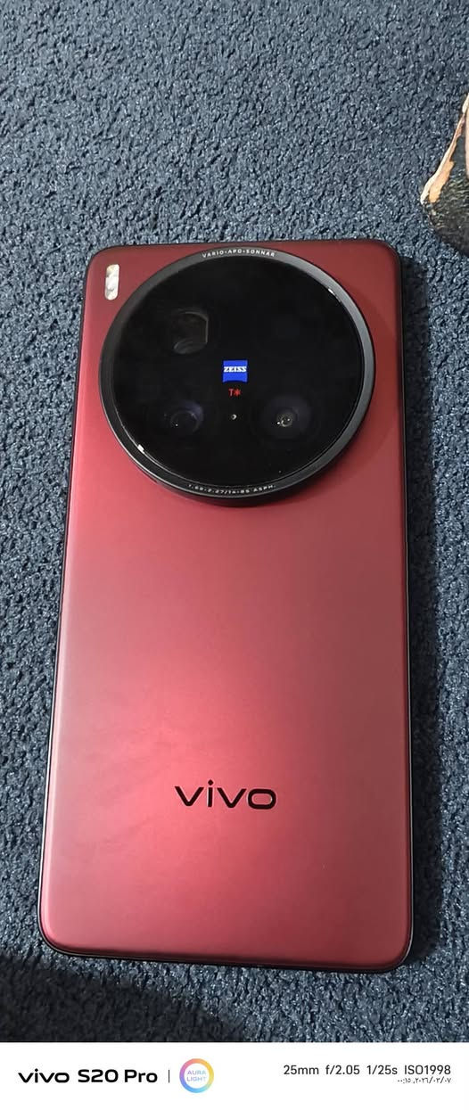 فيفو اكس ٢٠٠ الترا ذاكر ٥١٢ السعر مليون وربع او مراوس حسب طلب العنوان بغداد ***********
