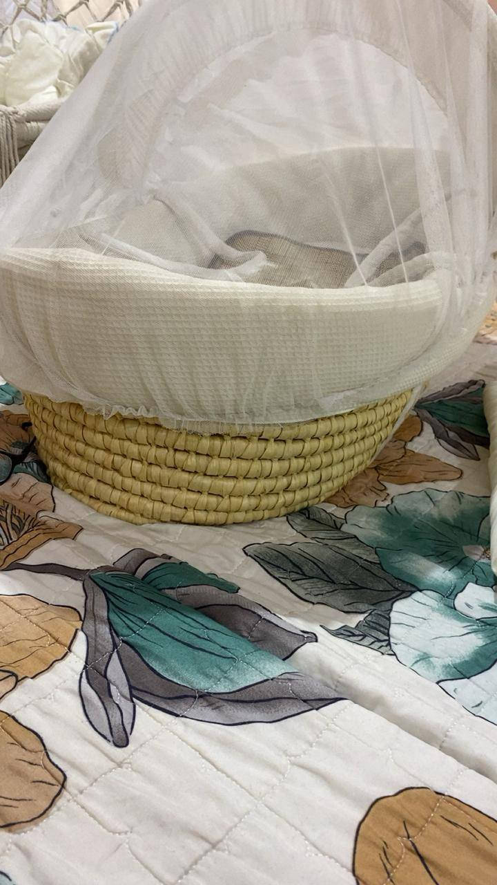 🔹 مهد طفل (سلة خوص) للبيع – نظيف جداً 🔹
مستخدم كم يوم فقط  ✨
نظيف جداً وخالي من أي كسر أو عيب
يجي وياه:
✔️ ناموسية
✔️ لفة/حمالة بيبي
مناسب لحديثي الولادة


**إذا كنت صاحب هذا الإعلان وتريد حذفه لأي سبب، رجاءا أرسل رسالة إلى الدعم الفني**