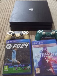 سوني 4 برو • ١ تيرا • جوستكات