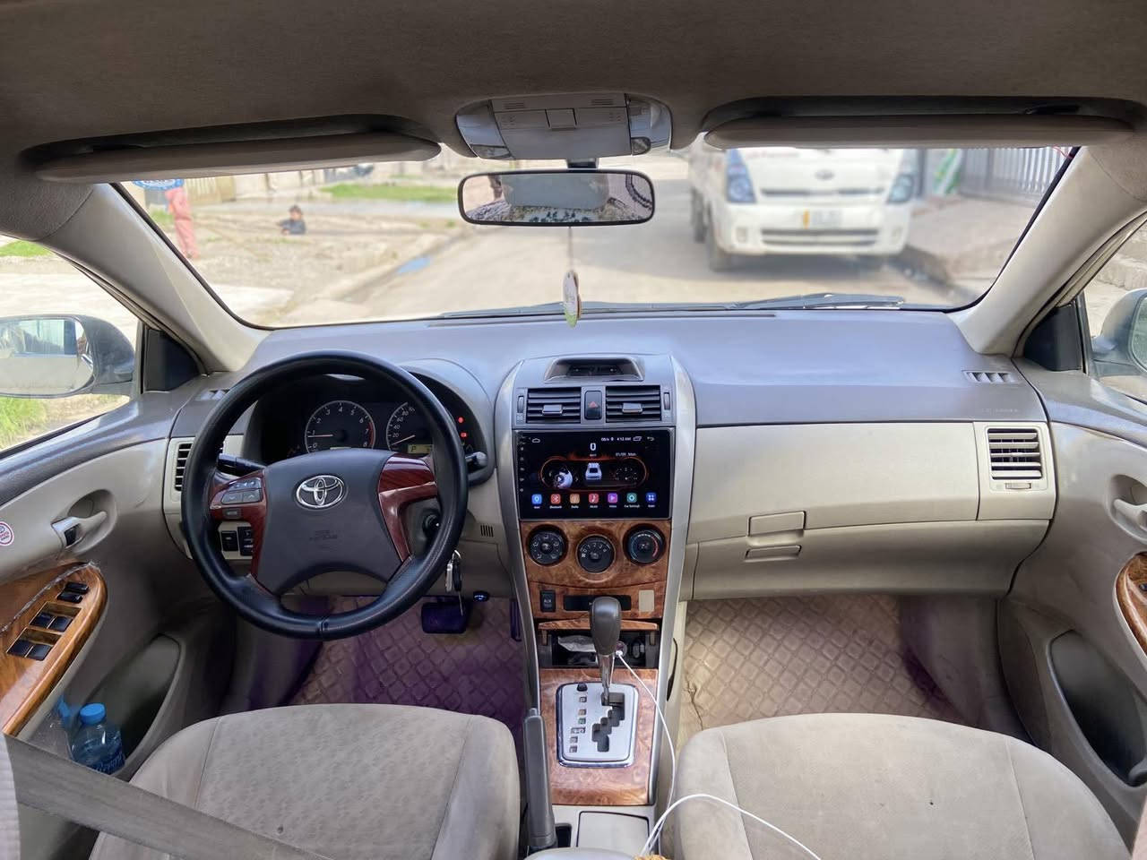 تەکسی بیکاشو مودیل 2010 بیلاد زەرد تۆماتیک 10بارجە دەبارجە نیە بەس بەدەبارجەدەفرۆشم بی داخلی گیرومەکینەو تبریدوو تەقەورەقەی بەشەرت قنجکی زۆربجوکی کن دەبی هەیتی دواوەشی قنجەکی بجوک سەنەوی ۲۰۲٥بەسەرجوە سعریشی 131وەرقەو مجالی برایانە *********** ڤایبەر وەتسئاب
