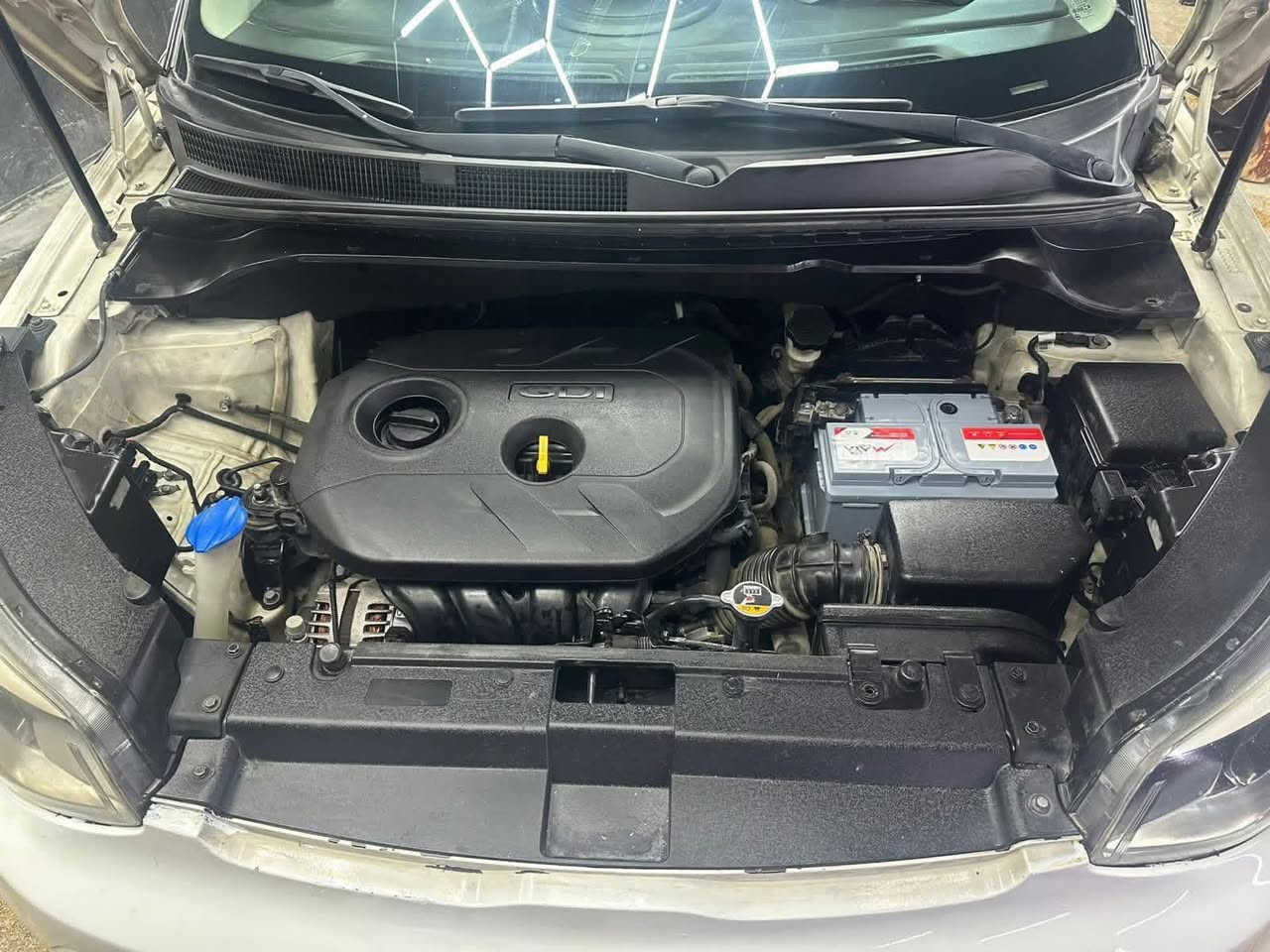 كيا صول 2018 محرك 2000 gdi  مبدل جديد وارد أمريكي حادثها موضح بالصور ماشية 100 رقم بغداد مشروع وطني شرط التحويل سعرها ( 116 ) ورقة للإتصال *********** الشراي يتصل لا تراسل عالخاص لان مغلق مكاني بغداد الجديدة
