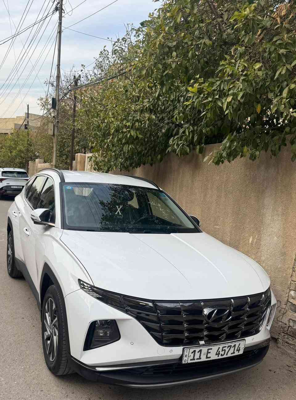 توسان 2023 ماشيه 31 ألف   سعره 210  رقم بغداد الجديد هذا رقمي ***********
