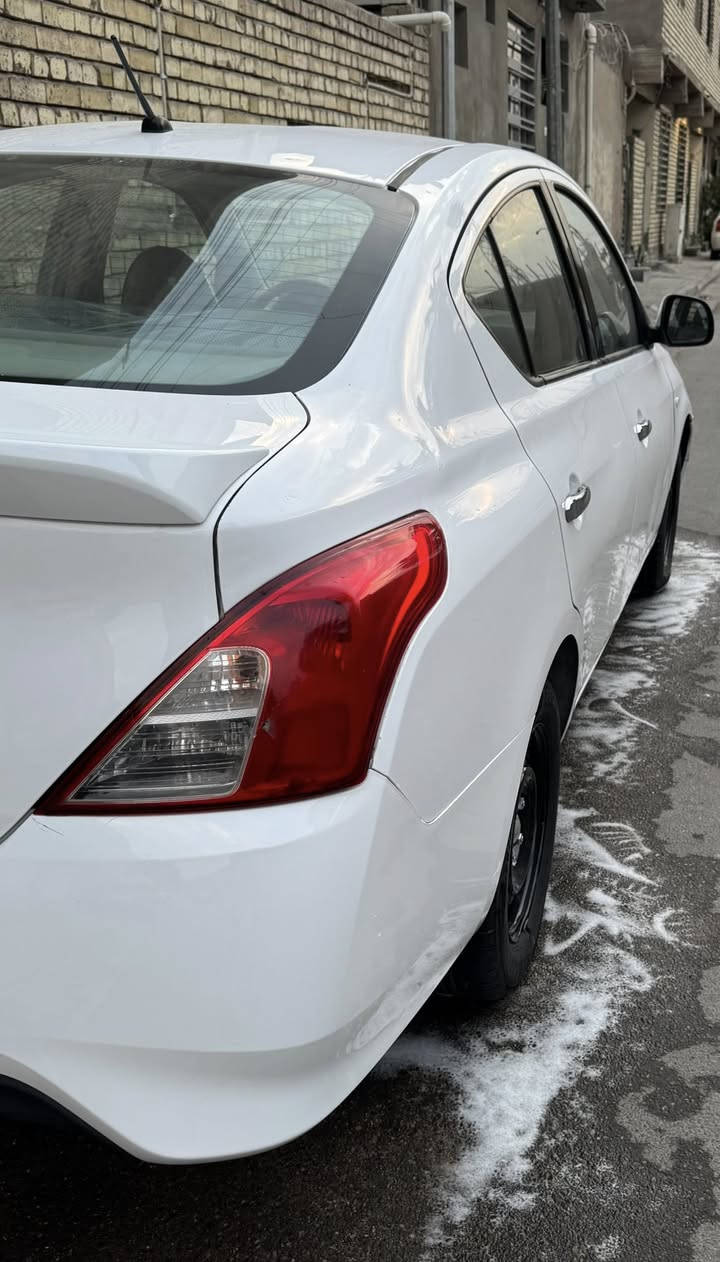 سلام عليكم نيسان صني موديل ٢٠٢٠ صبغ بس جاملغ قبق بانزين رقم أربيل بسم كردي سنوية ساقطه
مكان سيارة بغداد 
رقم *********** واتساب
السعر100
