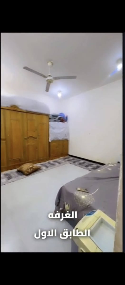 باسمي تحويل مباشر 
🔥 دار للبيع  موقع مميز  في الكوت حي الإمام الرضا ع🔥
قرب سارع 30

🏡 مساحة 100 متر (5×20)
📜 طابو صرف – تحويل مباشر
🏗️ بناء حديث 2021

📍 موقع مميز مقابل  #ساحه #حديقه وشارع هادئ 

🔹 الطابق الأول:
✔️ استقبال
✔️ هول
✔️ مطبخ
✔️ غرفة نوم
✔️ صحيات عدد 2
✔️ مناور عدد 2 

🔹 الطابق الثاني:
✔️ غرف نوم عدد 2 
✔️ صحية عدد 1
✔️ احد غرف النوم سويت متكامل

✅ ماء وكهرباء 
✅تبليط وارصفه
✅ نت ضوئي
✅ جاهز للسكن مباشرة
📞 للاستفسار والمعاينة مراسلة الخاص أو الاتصال مباشرة ***********

