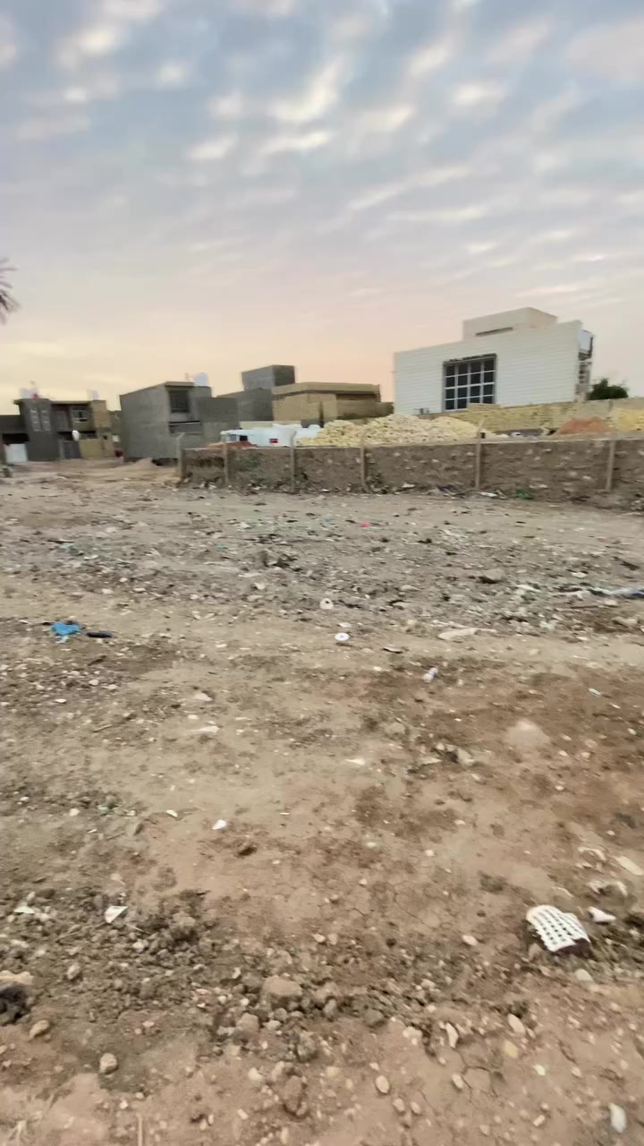 قطعه ارض للبيع طويريج عل
حولي عل شارع العام مساحه 400
م مع كامل الخدمات وتصلح ارض تجاريه وتصلح ارض سكنيه بسعر
مناسب ومع مداور مباشر
للاتصال ***********
