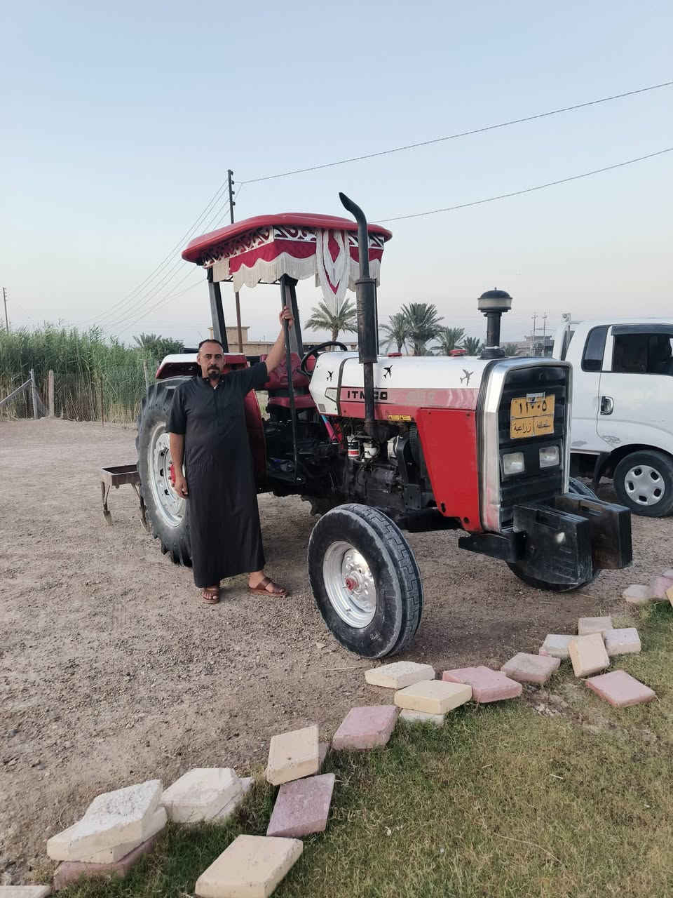 موجود تركتر فوركسن ايراني 2013
بدون عده 
السعر 11
***********
