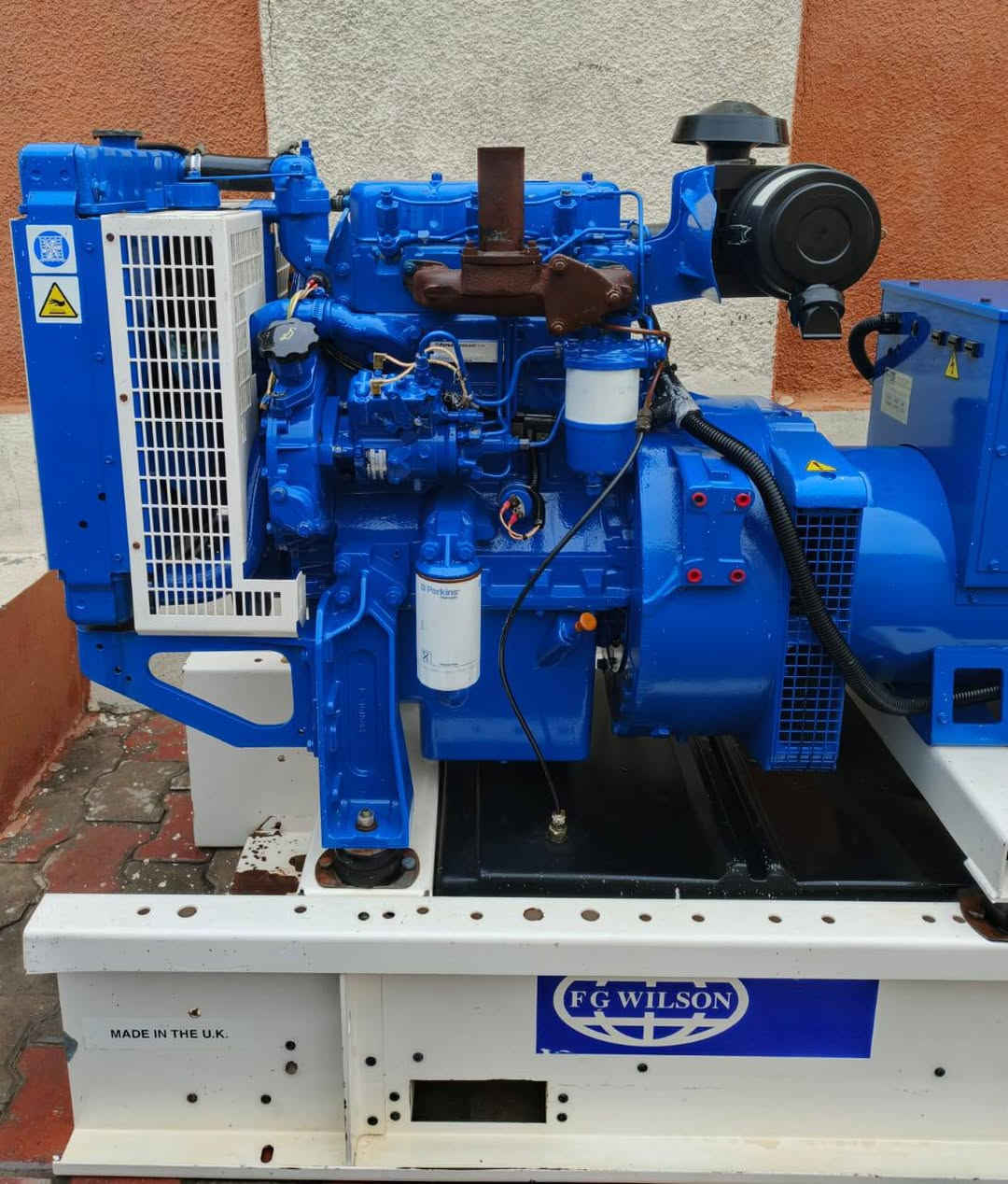 سلام عليكم 👋
للبيع مولده بلادي أوربي نوع بيركنز انكليزي افجي ولسن 91 ملم 30 كيفي  اوتو موديل 2001 عدد ساعات التشغيل العمل 706 ساعة ملاحظة مولده على وضع شركة سعر اتصال على رقم ***********
***********
