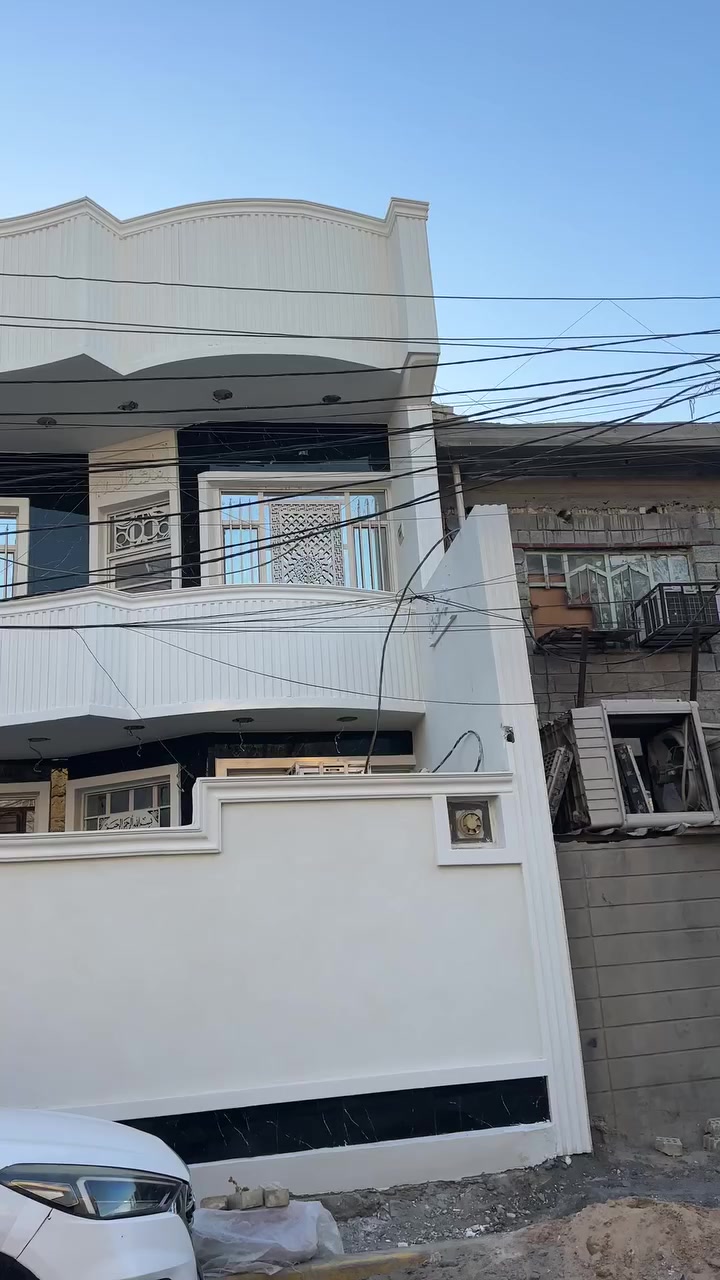 كادر واجهات من الرمادي ***********
