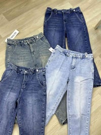 ازياء عمار ياسر • مقابل فرن صمون • تقاطع شارع البالات