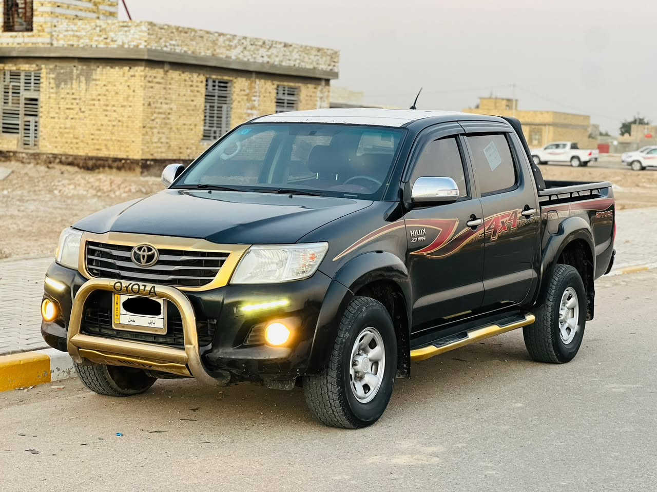 تويوتا هايلوكس 2013 فور ويل كويتي الساير
رقم بابل سنويه جديده مشروع وطني 
مكفوله سياره جديده كلش
كير عادي
حساسات خلفيه+شاشه
سياره جاهزه مكينه وكير 
وحداديه جديده
السعر 188$ وبيها مجال
العنوان بابل الشوملي استفسار 
***********
***********
