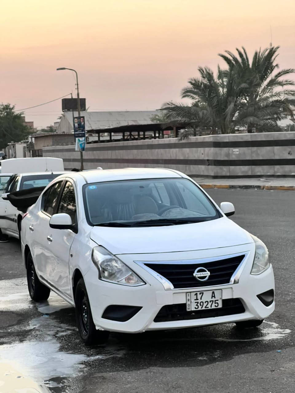 سلام وعليكم نيسان صني موديل 24 ماشيه 94 سياره جاهزه معوقين مثنى بيه بنيد مبدل وجمالغ  ولايسر المامي بيهن بارد وباب العبري الوره بار بي 95 وبيه مجال  ***********
