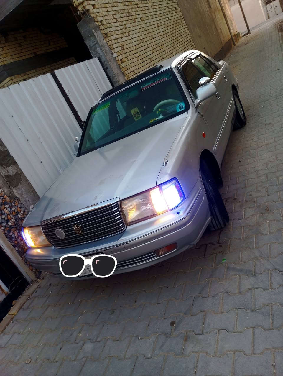 تيوتا كراون للبيع نقل جثه عرضانيه كامله مكفوله من الكص مكينه كير حداده كهربائيات سنويه انتهت صار 6اشهر. ***********سياره بلبصره
