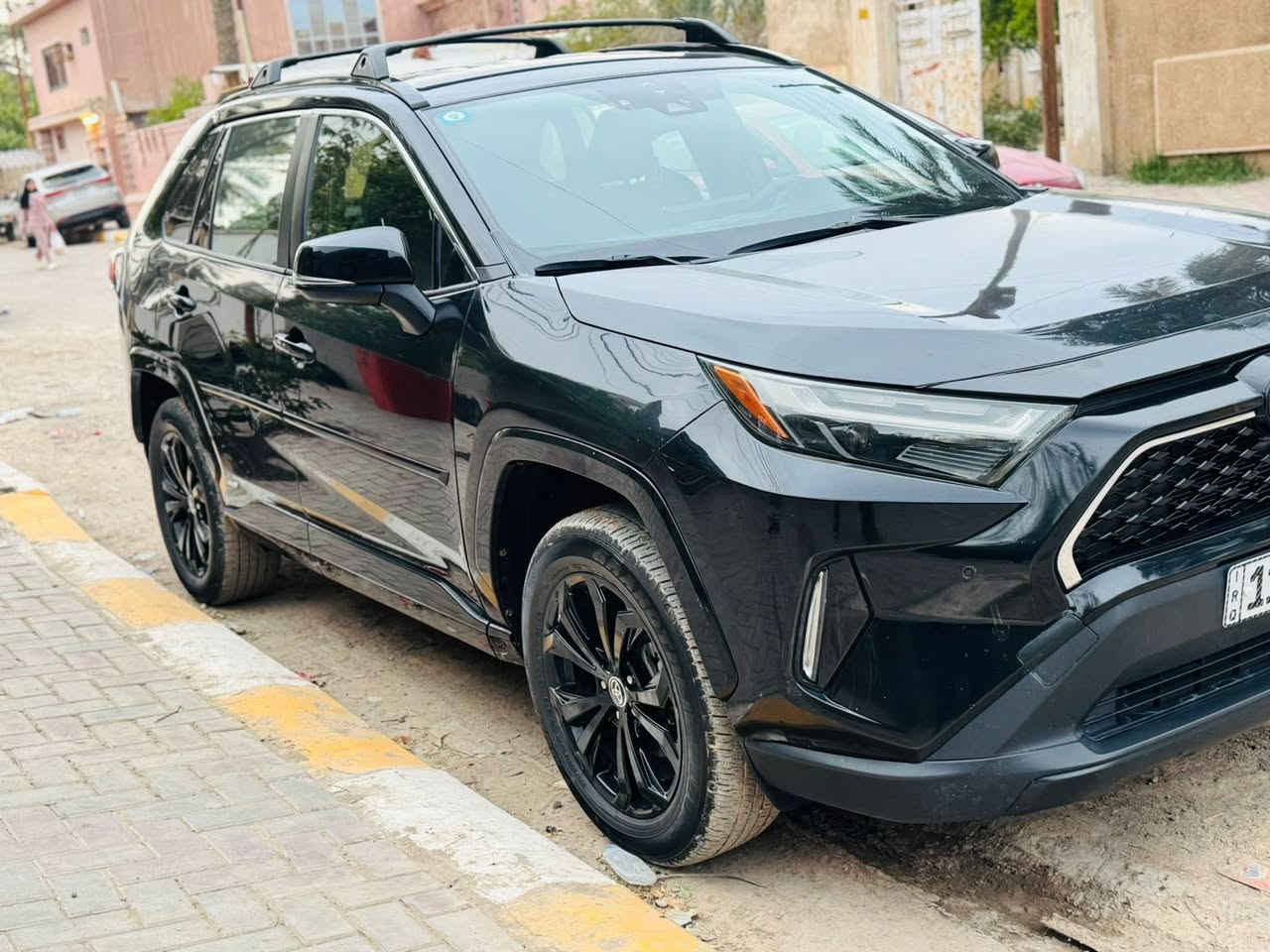 السلام عليكم
مراوس بكامري 2025
RAV4 SE 2024 هايبرد  بانزين

رقم بغداد مميز

موصفات 

بصمه 

كشن كهرباء

حساسات امامي 

حساسات خلفي

رادار امامي

رادار خلفي

نقط عمياء

اوتو هولد

انظمه قياده

هاند بريك بصمه

وبعد بيها موصفات حلوه

ماشيه 12

وصور الحادث بل منشور

محرك كفاله وگير كفاله وصدر وتبريد  الحمدلله 

207وبيهة مجال ورجاءً مو شراي لتعلق وتعبني كلمه طيبه منك واعبر المنشور حبيبي 

مكاني صلاح الدين سامراء 

للاستفسار ***********
