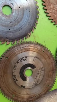 أقراص تشريح ١٠ و١٢ آنج بيهن جددوبيهن مستمل نضيف بغداد ٠٧٧١٢٠١٩٣٠٧ بي و...