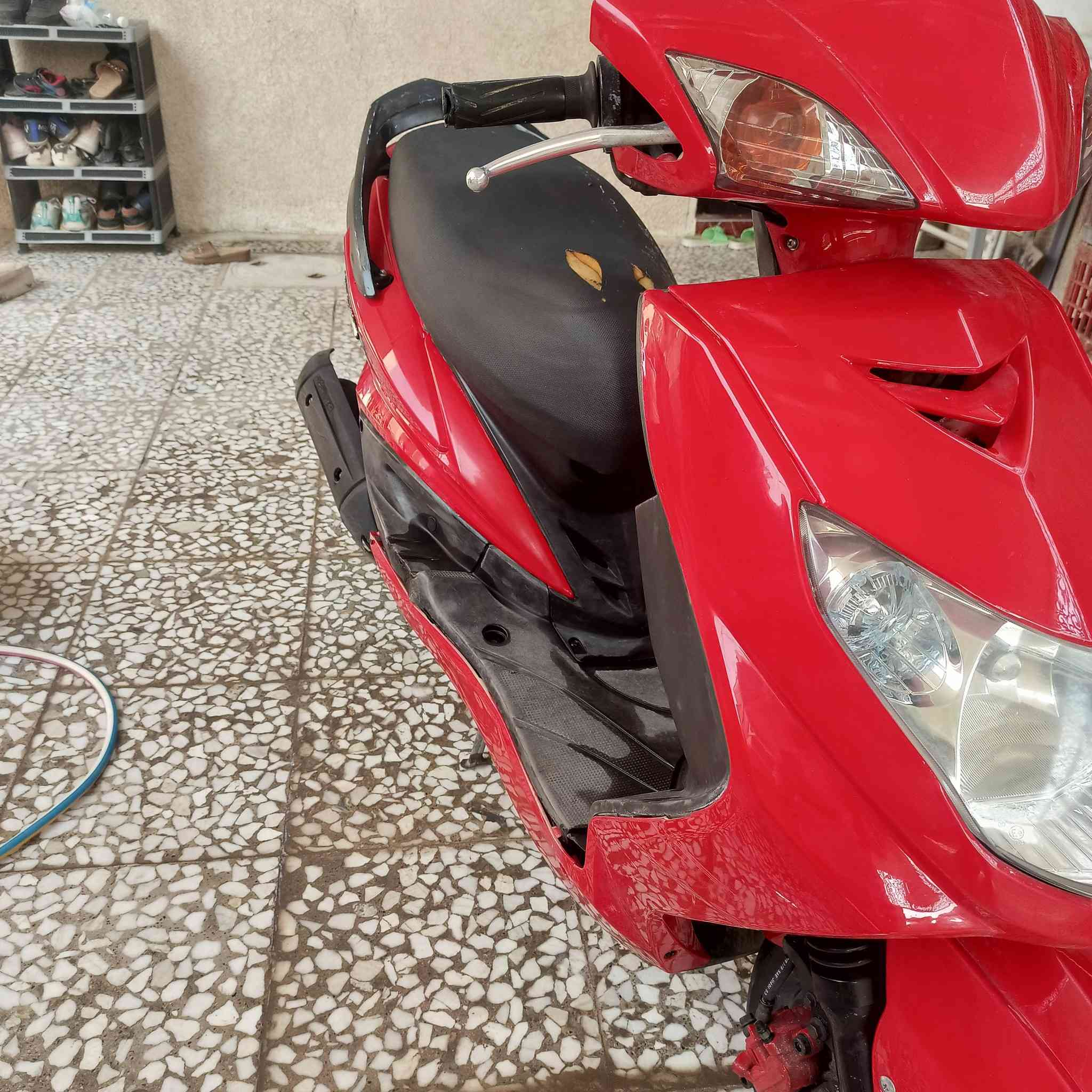 السلام عليكم سكنس فحل كفاله عامه  كلشي شغال بيها اشاير كلوبات عالي ناصي كلها شغاله كلها مكينه مكفوله من الفتح والشد نكره سلف كهربائيات كلها شغاله اوراق بيها المكان بغداد المعامل بستان سامي السعر 850 
الإتصال ‏‪***********‬‏ أو *********** متوفر واتساب
