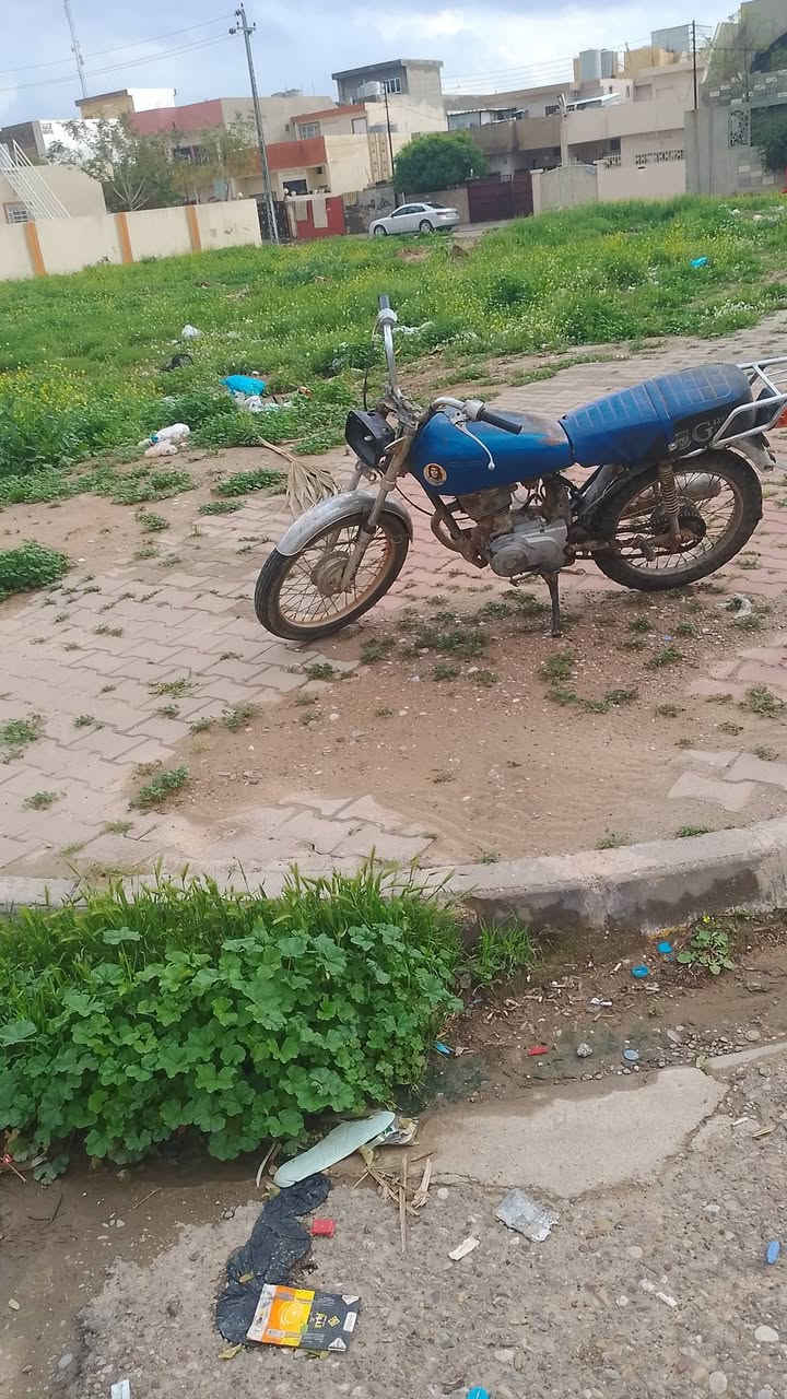 سلام عليكم ماطور أيراني موديل 2016مطور ناعم شلعه معدل فول  تيرات وياله كله بشرط مطور شرط الشلعه يعلك للبيع سعره175اوبي مجال قليل للطيبين او للمراوس شعندك نزل مكان كركوك حي النصر رقمي***********
