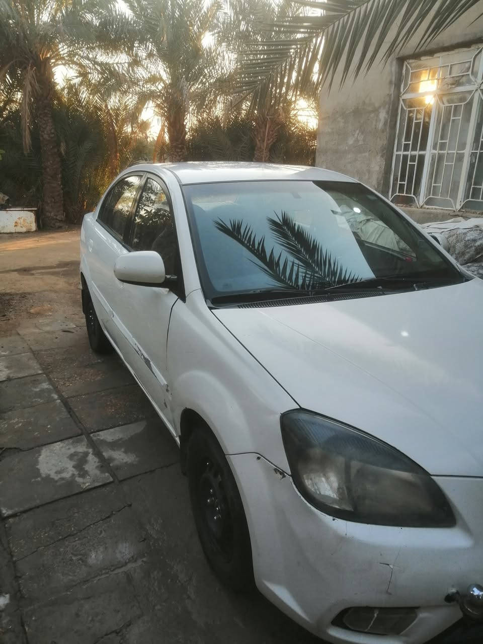 السلام عليكم سيارة للبيع----
كية ريو لون ابيض 2012 داخلة هزة رقم نجف گير محرك جديد مشروطات كهربائيات كلها شغالة تخم تاير والگشر كدام العين بيه فقط جاملغ امامي وملاحضات بسيطة موضح بالصورة
سنوية لحد 2029 مكاني النجف السعر75ورقة وبيه مجال
***********
