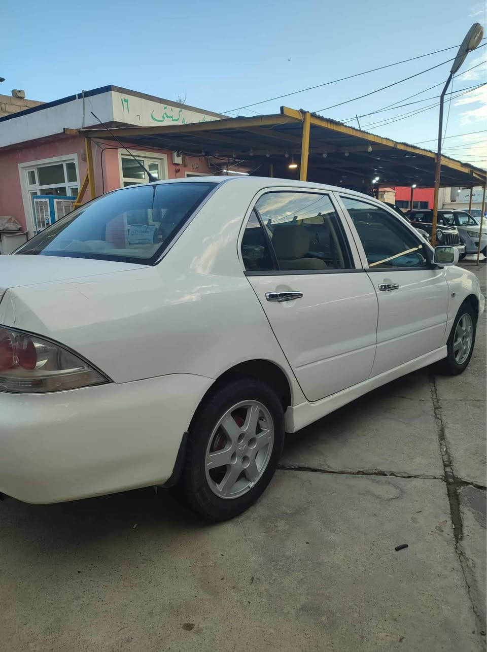 بسم الله الرحمن الرحيم 
كوردى✅
عربي✅
لانسر2️⃣0️⃣0️⃣8️⃣✅
كير محرك تبريد تدفئه بشرط✅ 
دبل ايرباك✅
5️⃣ويل كب ✅
السياره بعد معروفه سعرها (85)وبيها مجال انشاء الله مكانها سليمانيه✅
***********
بسم الله الرحمن الرحيم 
لانسر 2️⃣0️⃣0️⃣8️⃣✅
كير مكينه تبريد گه رمى به شرت✅ 
دبل ايرباك✅
5️⃣ويل كب✅ سعرى(85)ومجال انشاء الله 
شوين سليمانى ✅
*********** السليمانية, العراق
