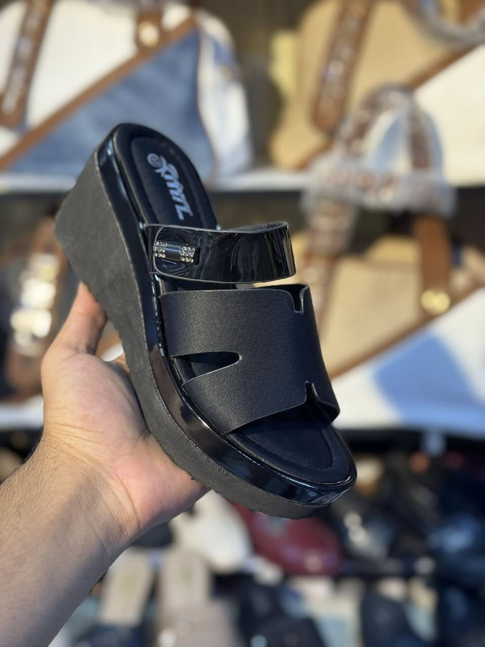شحاطات فول طبي 

قياسات 37-41
و40-43


**إذا كنت صاحب هذا الإعلان وتريد حذفه لأي سبب، رجاءا أرسل رسالة إلى الدعم الفني**