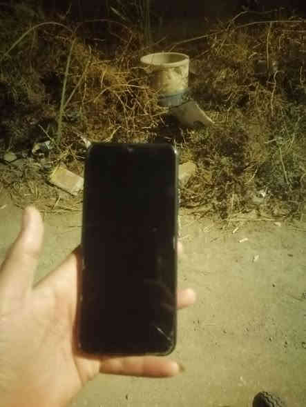 جهاز نضيف فول شرط الفحص
مراوس وبيع جهاز كلش حلو بصمت وجها وصبع شغلات 
***********
