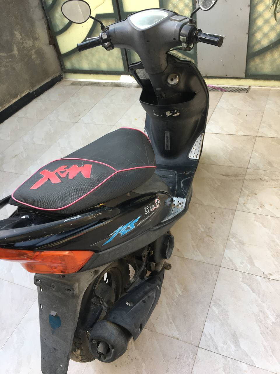 سلام عليكم
ماكس عدله للبيع

دراجه كامله كلشي شغال
مكينه مفتوحه 
سعر 600 بيه مجال قليل
مكان ناصريه مركز
*********** واتساب موجود
