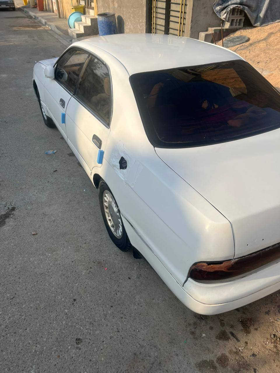 كهربائيات كلها شغالة
رقم انكليزي هزة جديدة
 كير مكينة خير من الله
حدادية جيدة
مصبوغة جمالية عام
بيها ضربة بالجاملق الخلفي و راجع
تبريد شغال
سنوية لل ٣٠
دواخل نضيفة
تخم تايرات جبلي

 50 و بيها مجال للشراي 

***********

البصرة القبلة
