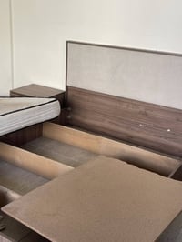 اسرة • غراض للبيع • بيع مستعجل