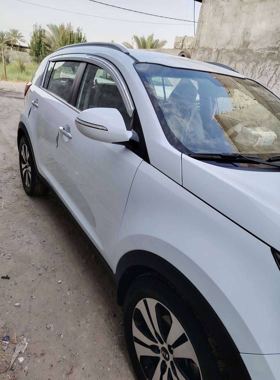 السلام عليكم
كيا سبورتج موديل 2014خليجي وكاله رقم سليمانيه محرك  2400 دوش السياره مكفوله كفاله عامه سياره ماشيه 162
موصفات السياره واحد على واحد تخم تاير كوري اصلي حته السبير جديد دوشمه ارضيه و الكشنات دوشمه جلد اصلي
المرايات الجانبيه شفط الصدر مال السياره مشتغلين جديد كامل وبعد بيه مواصفات أكثر
العنوان :بغداد
السعر :165
رقم الهاتف :***********
بي واتساب
