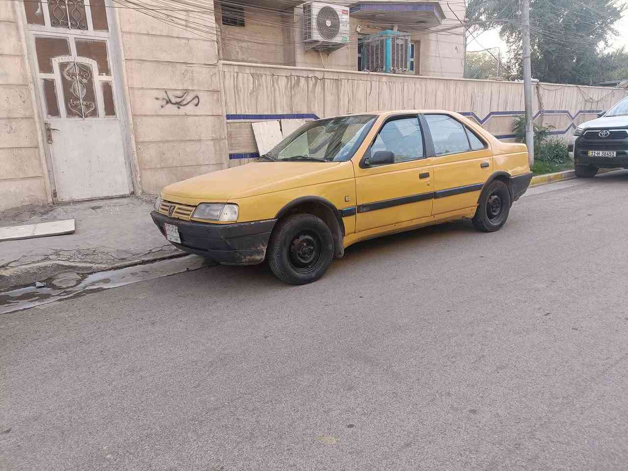 بيجو روى موديل 9 مكينه لا بخار ولا تنقيص والكير خير من الله سنويه عضم عاج موجوده باتري جديد بس الصدر اشويه تعبان راعيها تليفونه انقفل 
السعر 12 وبيها مجال المكان بغداد ***********
