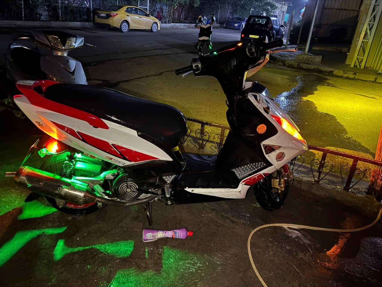 السلام عليكم دراجة GTR دراجه مزوده كله تزويد بلادي من رمبه ختم واحد كامله داخل املح كلث قطع كاربون صالنصه وصدر رقم ويل امامي كله من ربه بلادي بيه اي نقص مابيه خير من الله تعال كلوب وشوف السعر: 800وبيه مجال العنوان المشتل
رقم الهاتف:***********
