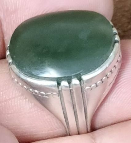 خاتم يماني يشم  كلش قديم للبيع او المراوس ***********
