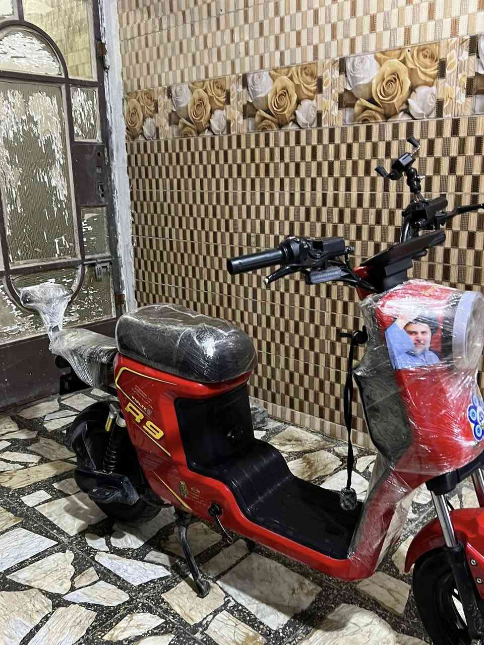 ‏بغداد مدينة الصدر دراجة R تسعة السعر375 وبيها مجال رقم ***********
