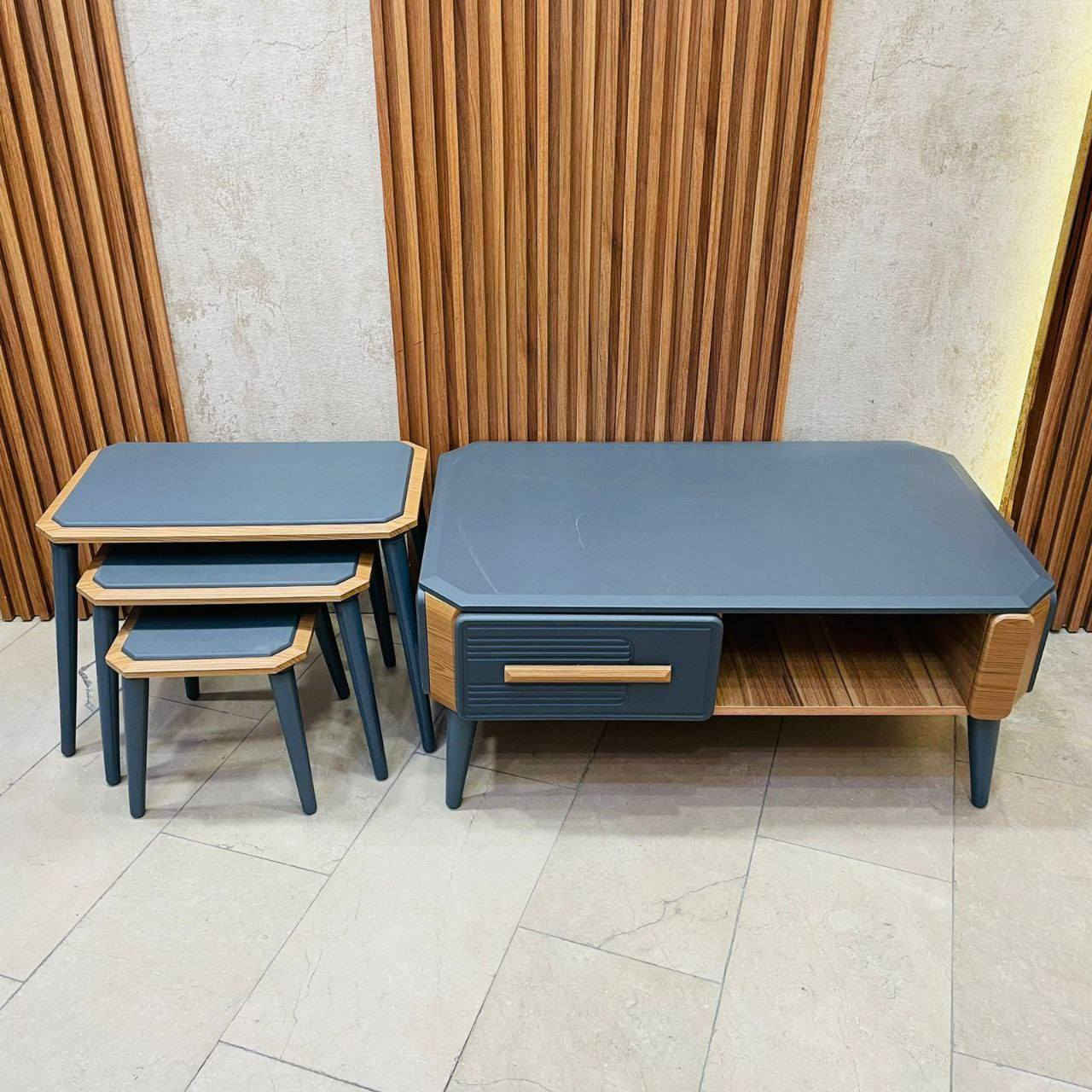 سيت طبله 3+1 خشب 
قياس الطبله الكبيره 
طول 100 سم 
عرض 60 سم 
ارتفاع 40 سم
السعر 140الف
بغداد مجاني محافظات 25
#طبلات #سيت #اثاث #بيت


**إذا كنت صاحب هذا الإعلان وتريد حذفه لأي سبب، رجاءا أرسل رسالة إلى الدعم الفني**