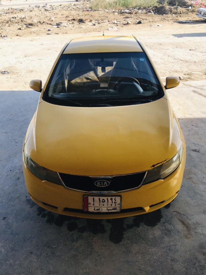 سيراتو 2012 خليجي
محرك 1600 كير 6 نمر
بيه جاملغ امامي. 
رقم قادسيه 
جاهزه من كلشي 
السعر 83 وبيها مجال
المكان / ديوانيه
***********
