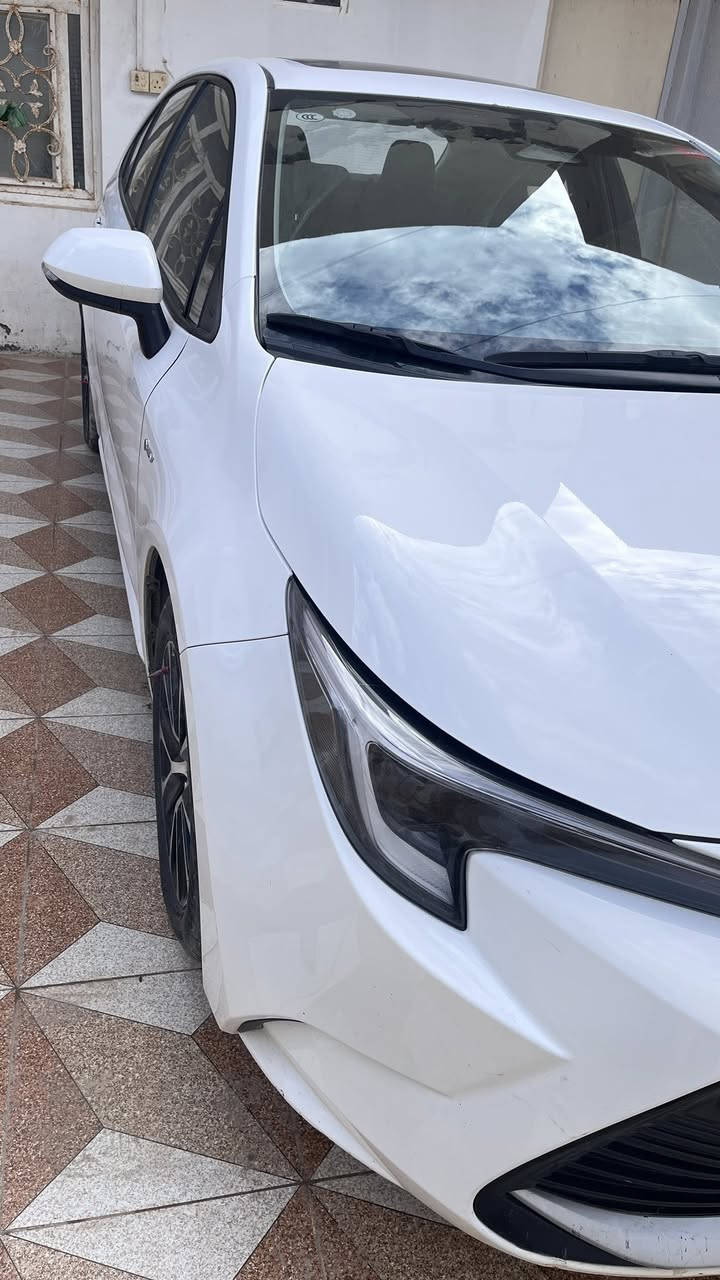 اخوتي العزاز كورلا 2025 بلاديه ع وضع الشركة كاعيات الشركه وياها مكفولة كفالة عامه ماشية 19 الف Hev فول موصفات مكاني حله ***********
