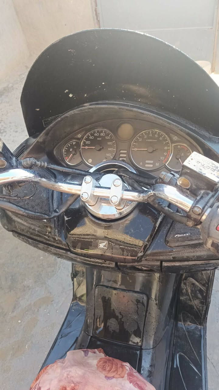 السلام عليكم درجه فورزه 09عوزها بس تجفية السعر 400وبيها مجال بصيط ***********
