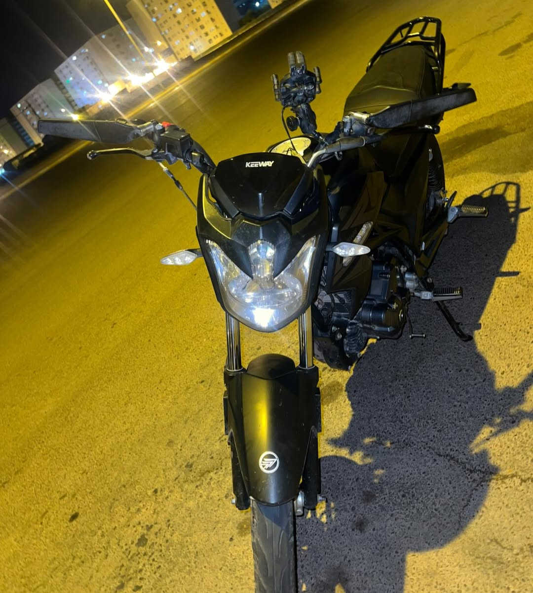 دراجه RK200cc
موديل 25 دراجه نضيفه مال بيت ممشتغله دلفري فقط استخدام شخصي مجفت (شركه)
للأستفسار ***********

