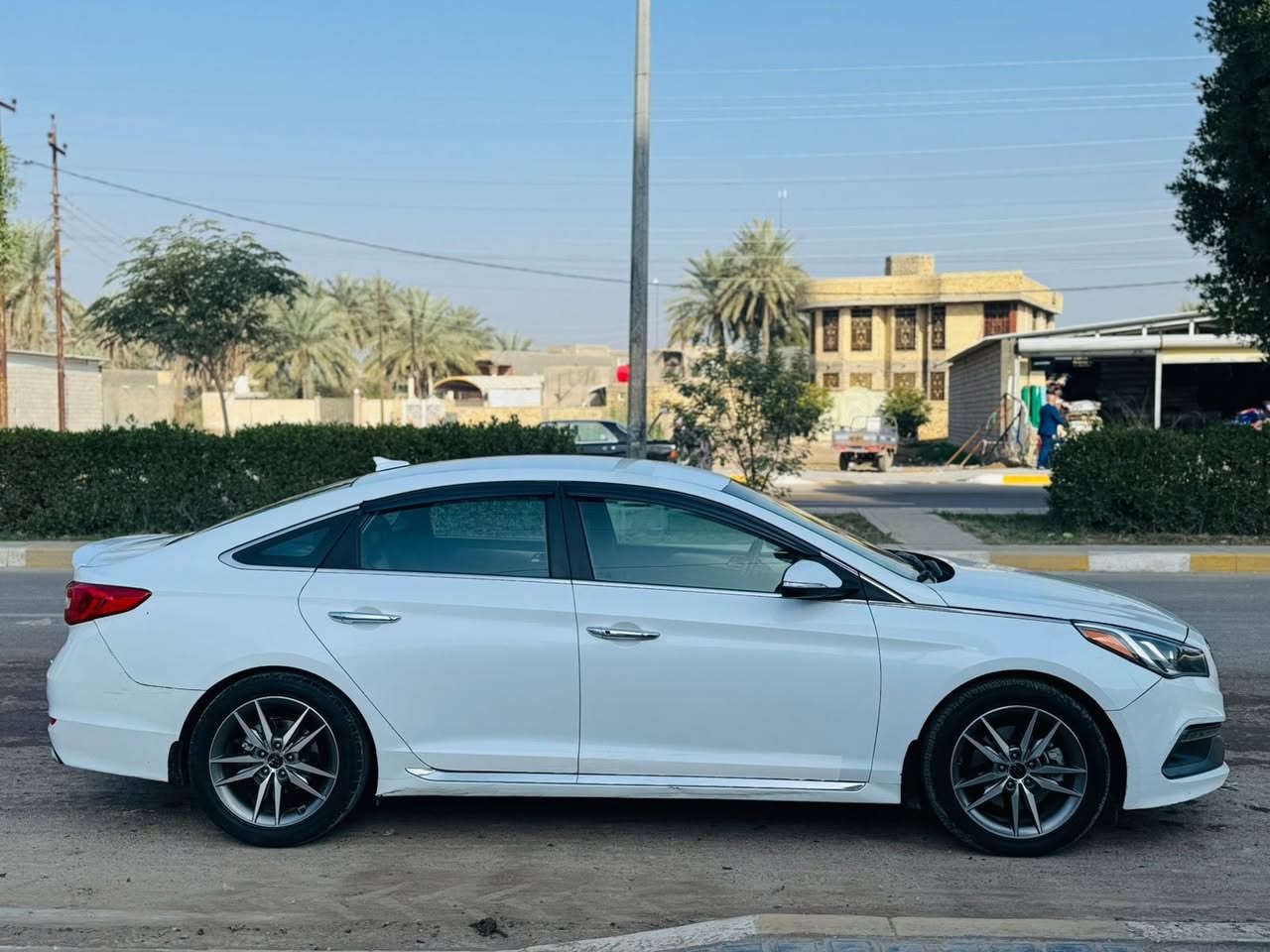 سوناتا 2017 امريكي مكفوله كلها ليبل واحد بيها تكشير صبغ بمقدمه القماره والباقي مكفول بيع او مراوس السعر 118$ مكاني بابل - الشوملي
***********
