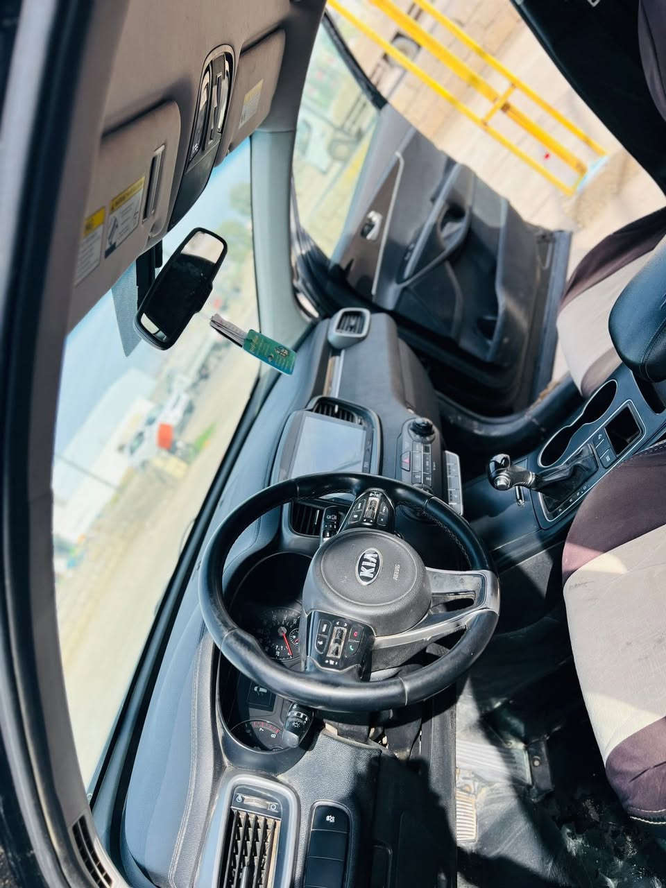 السلام عليكم سياره كيا سورنتو باسمي رقم اربيل 

محرك 4 سلندر 
موديل 2017
مكفولة من كلشي 

السعر 153 

#للاستفسار__والتواصل ع الخط ووالاتساب ‭٠٧٧٠ ٥٢٠ ٩٥٦٠
