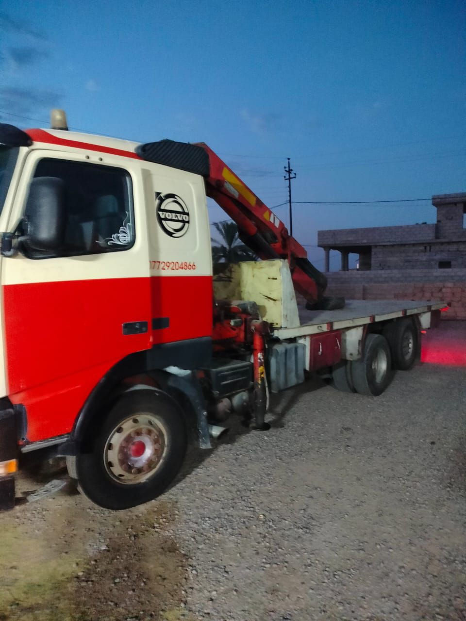 بسبب الوعود الكاذبه تم إعادة النشر فالفو للبيع موديل 2001 رقم سليمانيه انگليزي جهاز بافنگر 7 طن سيارة كفاله عامه سنويه جديده اتصل على الرقم ***********
