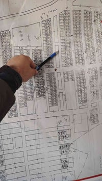 نهر شيخ توزيع الجرحى • ٢٥٠م • شارع عريض