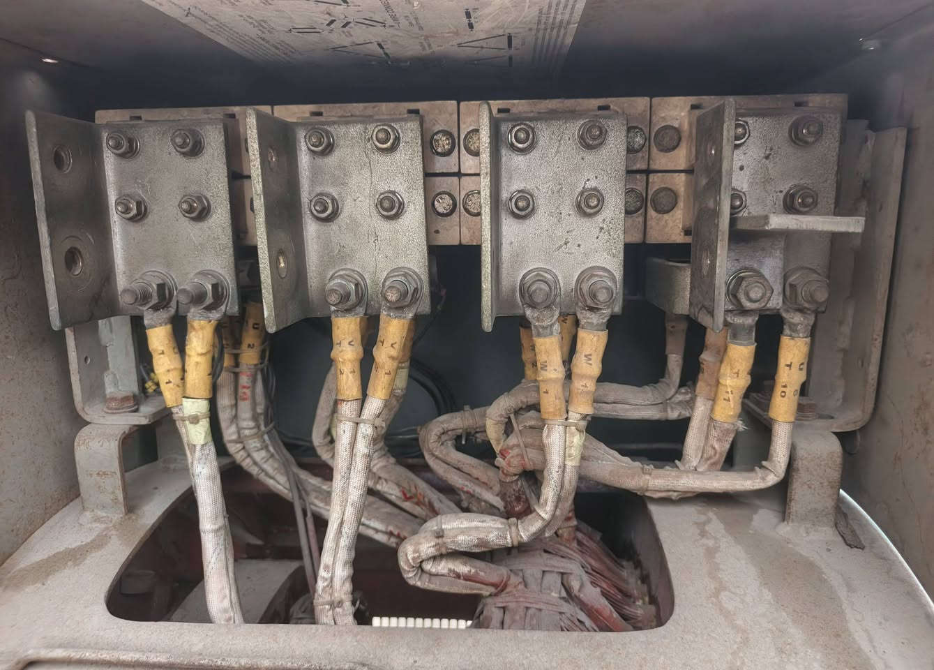 السلام عليكم راس توليداسلام فور 500كيفي ملفوف بل اامارات 
شرط الشقل السعر35 ورقه اوبي مجال مكاني بغداد
 ***********  /***********
