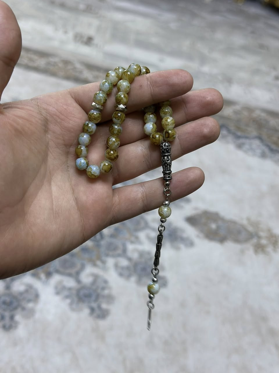 ساعات باله امزون اوربي ثلاث ساعات + سبحتين + قلاده سندلس + قلاده قديمه جوهر سعرهن كلهن / 20 الف 
بيع شلع قلع مابيع مفرد 
يوجد توصيل لكل محافظات ***********
