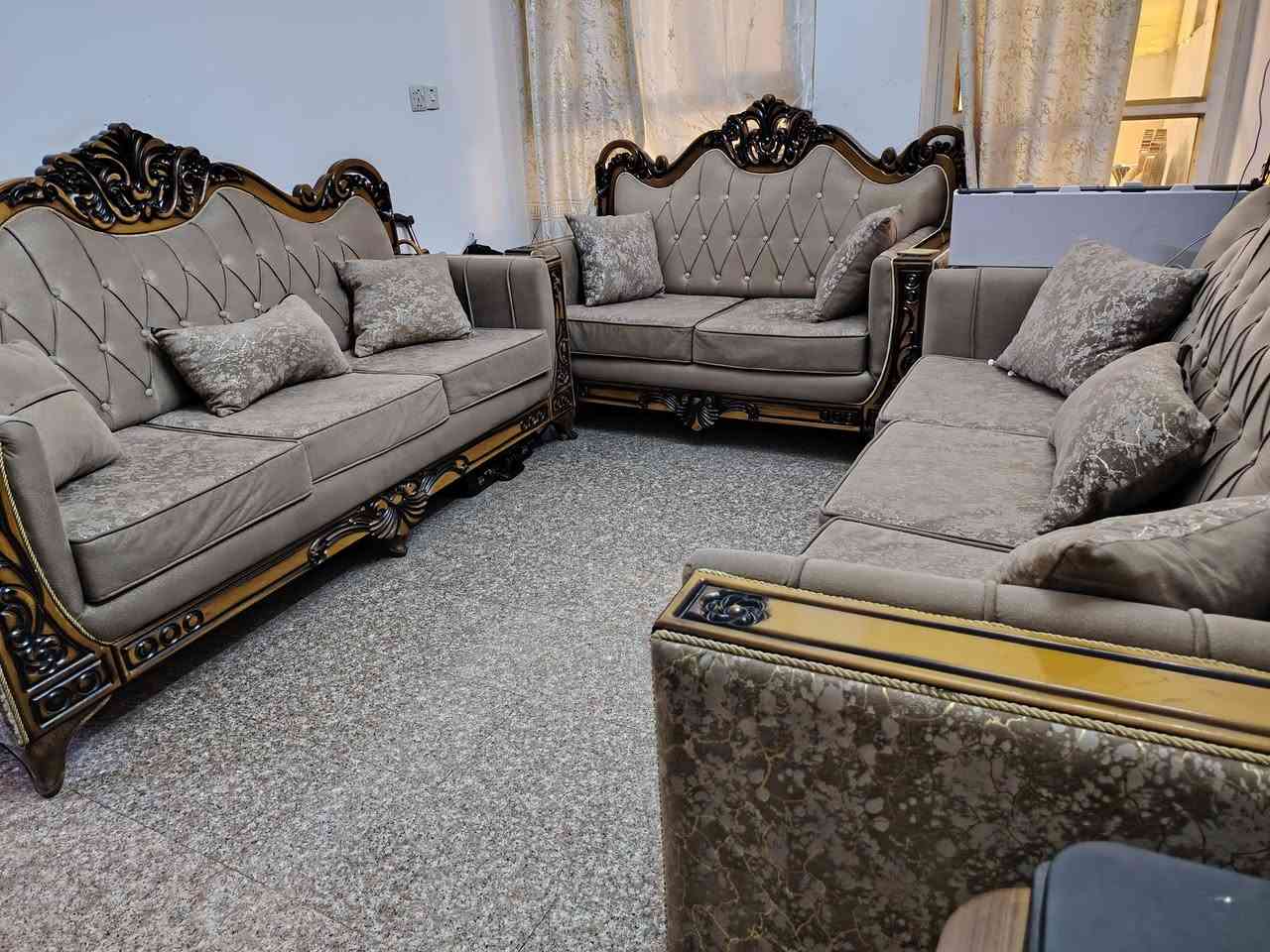 1-تخم قنفات 10 مقاعد شغل عراقي درجة أولى استخدام قليل جدآ نضيفات حيل 750 نهايتة.

2-غسالة صحون مستعملة 250 قفل

مكاني بغداد الدورة الميكانيك
7777659532 واتساب

