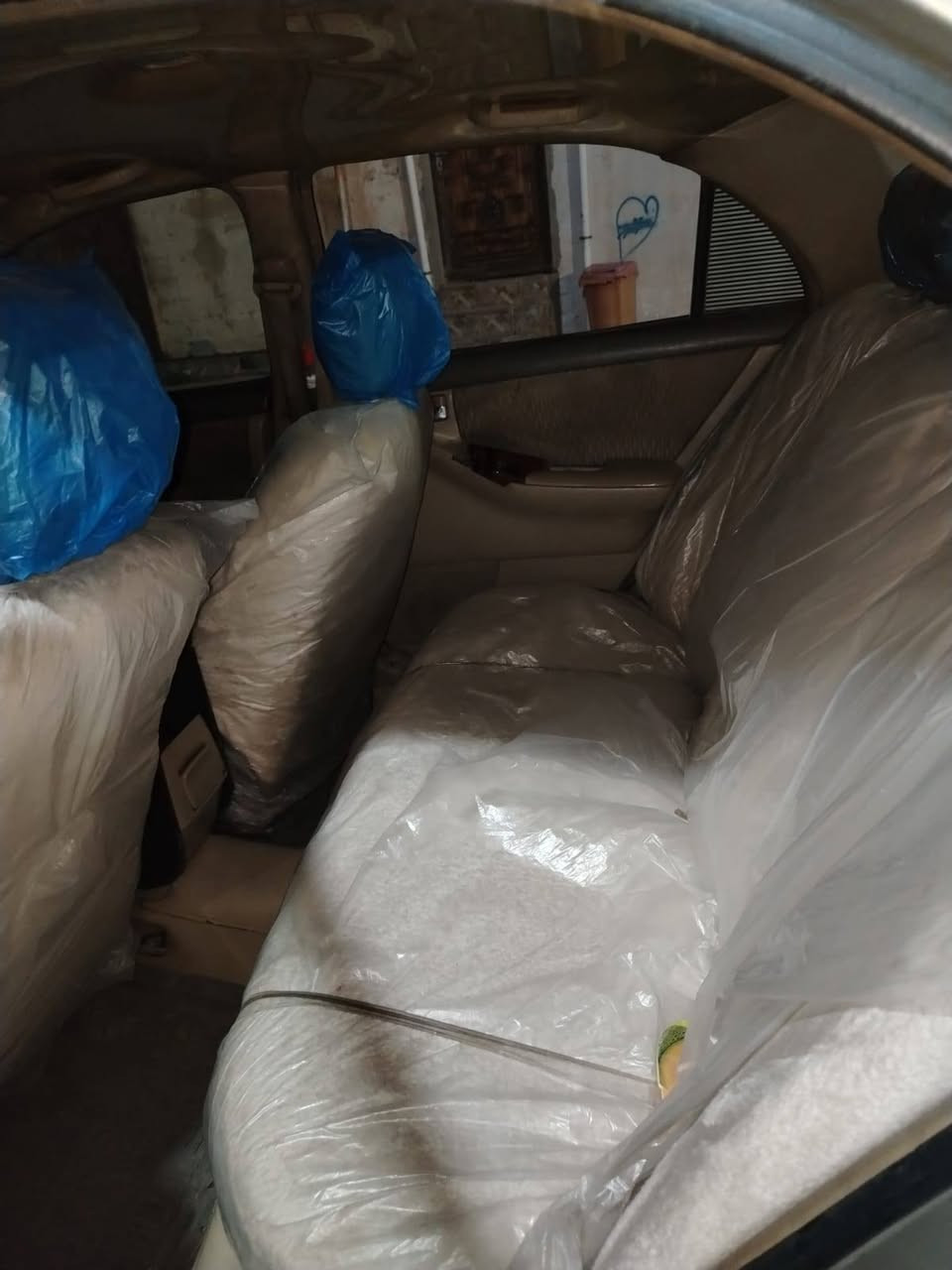 السلام علیکم بیکاشو للبیع او مراوس حسب القناعە مودیل 2007مشروع وطنی لل29 بی دفتر بانزین وبی منضومە غاز تحویل ثانی یوم گیر ومحرک وتخم تایر جدید سعرە 68وبی مجال ***********
