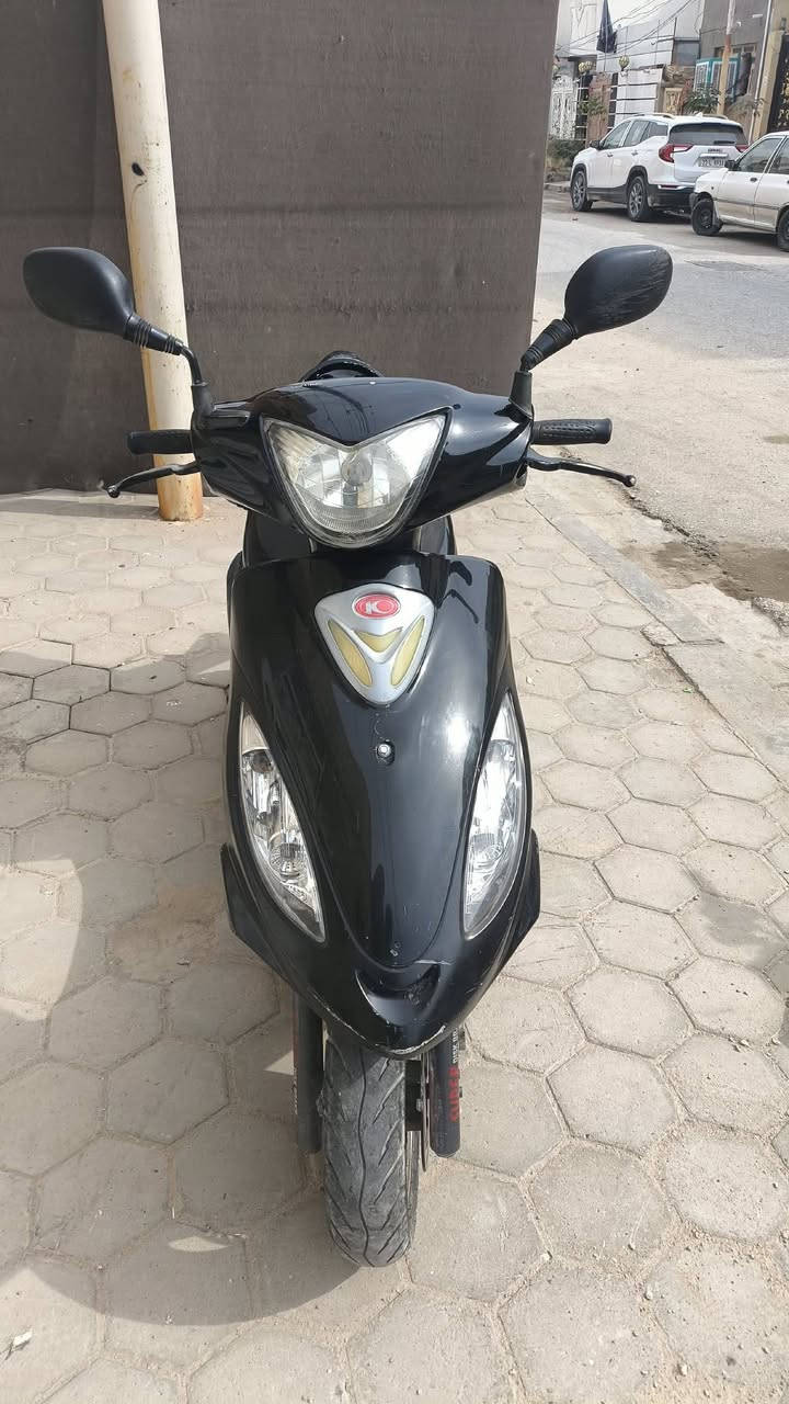 داجه V2 الطويله تجي دبلين ختم من طول لطول واحد وكيله ابو زينب بل خان صارلي من نزلته 3اشهر  موجود ورقت الوكيل الله شاهد مابيعه لو ماعندي بناء بل بيت رقمي لتواصل واتساب او تصال ع رقم ***********
