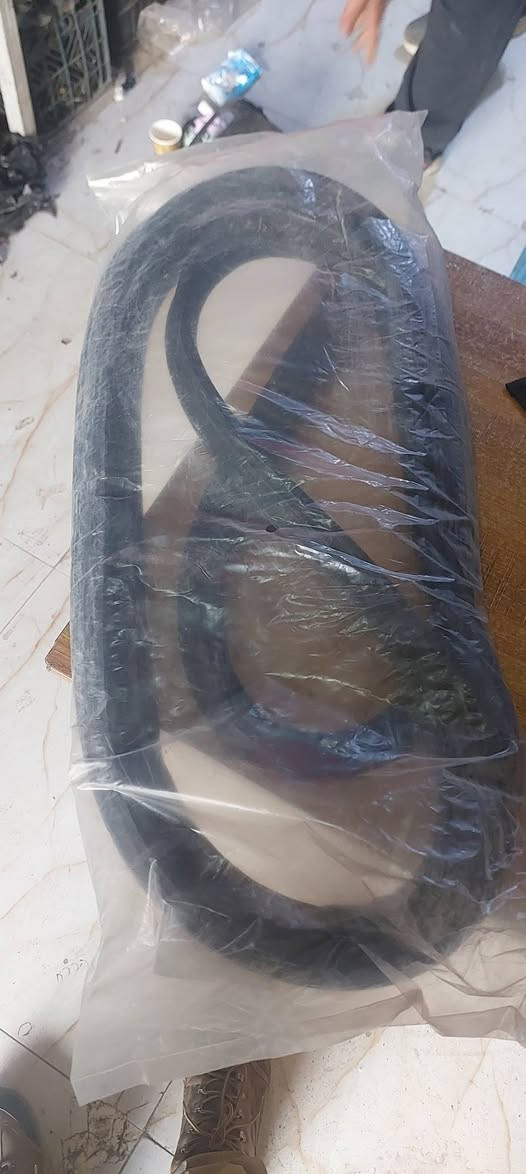 قطع غيار سنتافيا  2012
محل ثامر البصري 
الطالبية قرب مطعم حبايبنا مقابل مستشفى مارينا الأهلي واتساب*********** 
يوجد توصيل لجميع المحافظات ٦ الف
