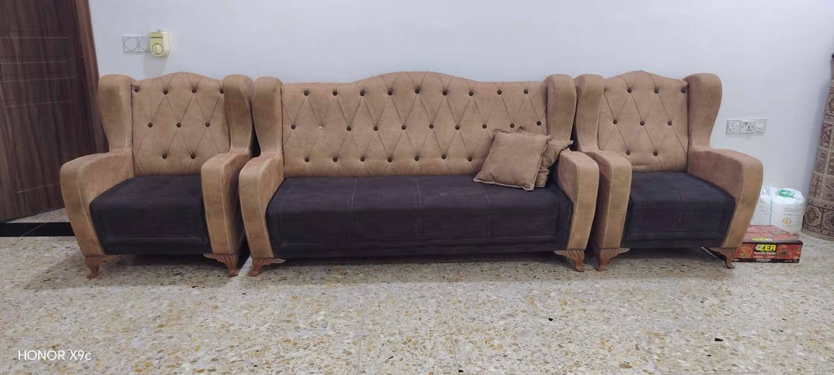 تخم ١٥مقعد نضيف ٤٠٠الف بي مجال


**إذا كنت صاحب هذا الإعلان وتريد حذفه لأي سبب، رجاءا أرسل رسالة إلى الدعم الفني**